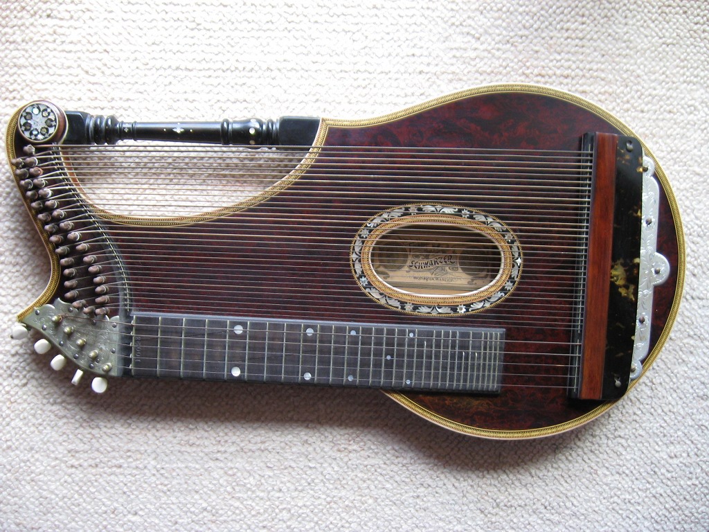 Franz Schwarzer Columbian Zither, model 172.