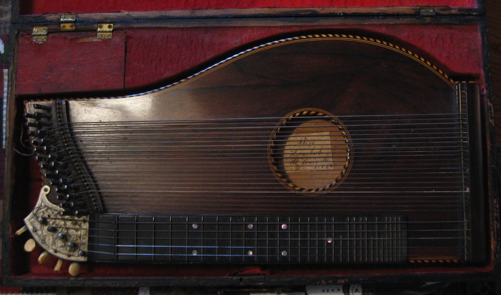 wurnitsch_zither.jpg