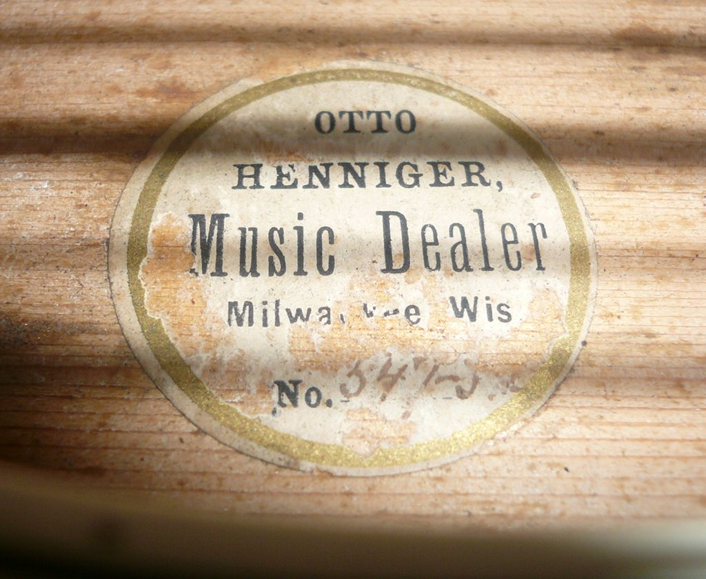 Zither label used by Otto Henniger.